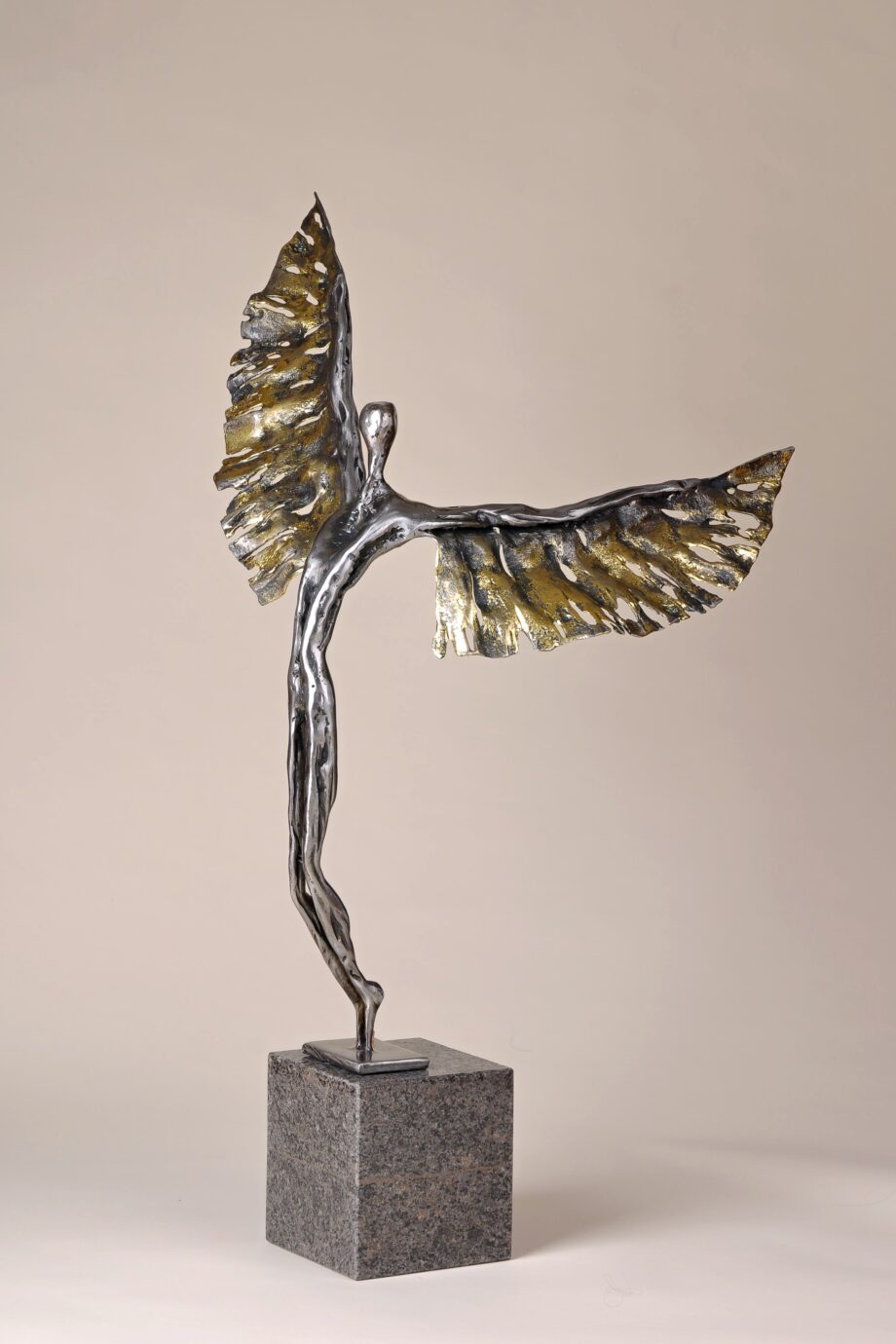 Atelier Hlavina: Peter Kuraj - Angel Seraphim